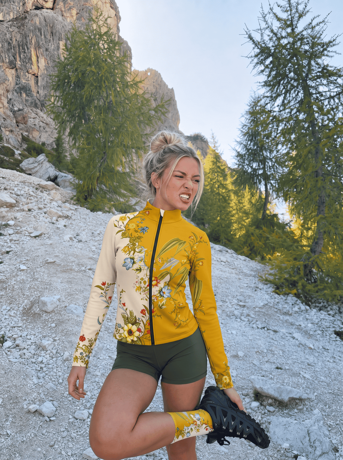 Golden Botanical Garden Windproof Jacket